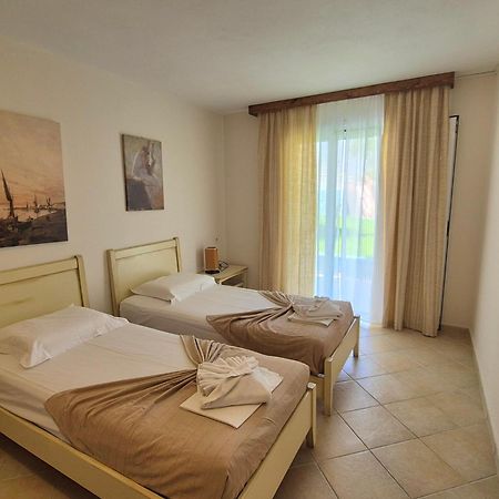 Vrachos Beach Hotel エクステリア 写真