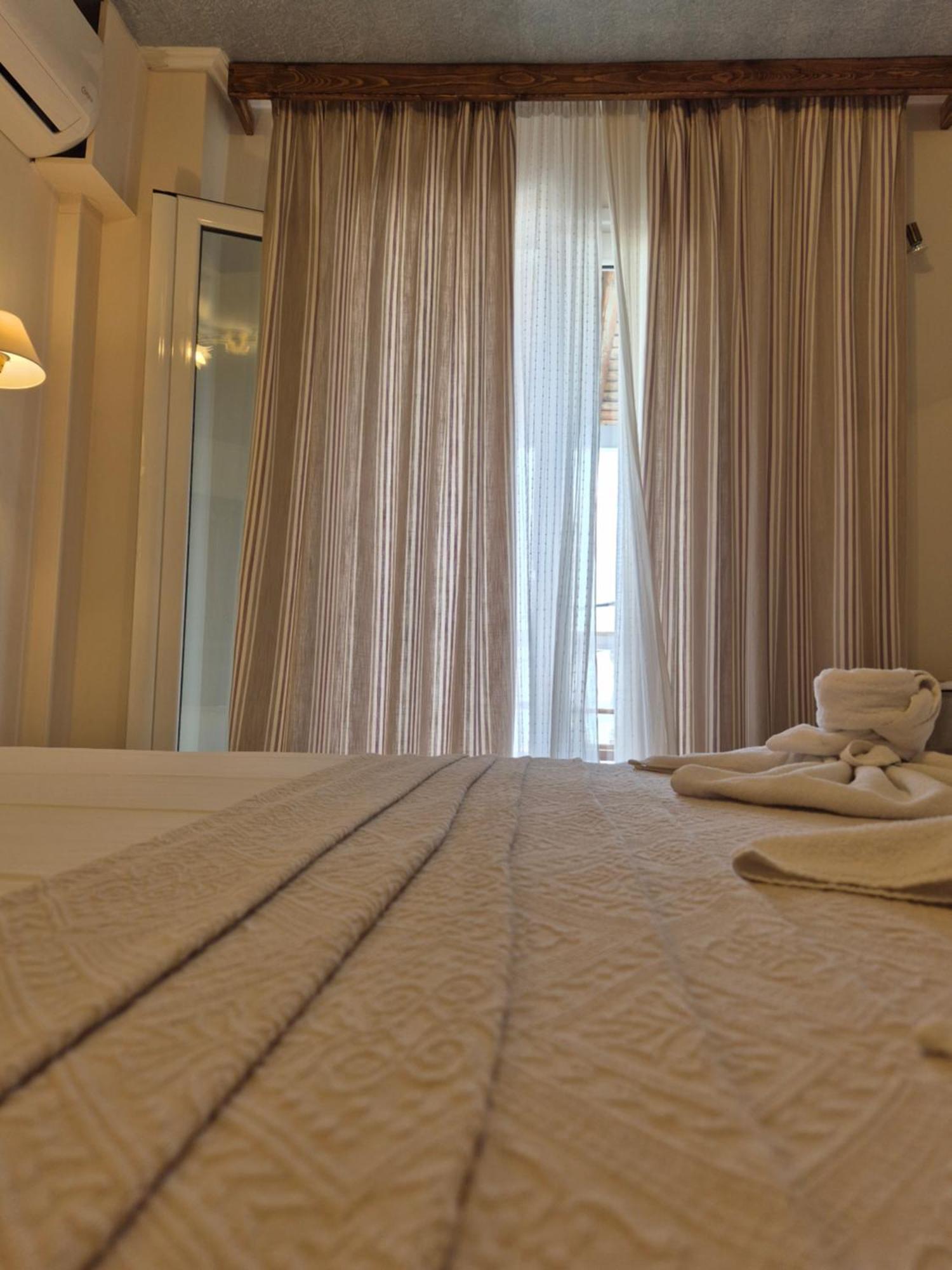 Vrachos Beach Hotel エクステリア 写真