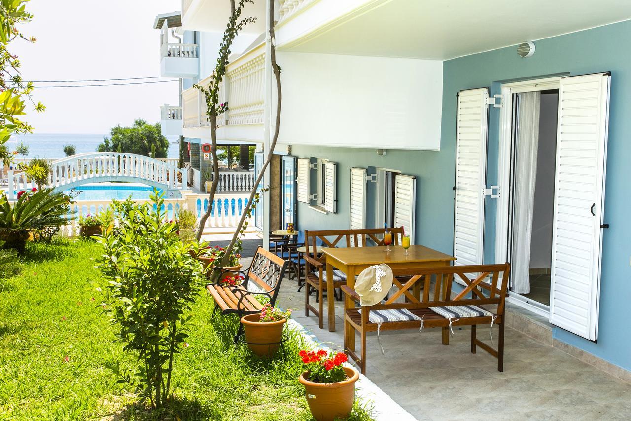 Vrachos Beach Hotel エクステリア 写真