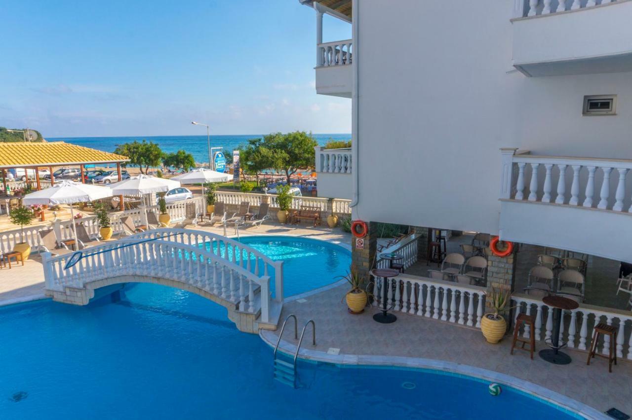 Vrachos Beach Hotel エクステリア 写真